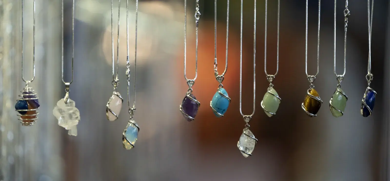 Accessories, jewelry and identity